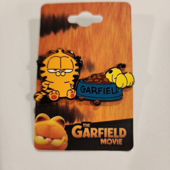 the Garfield Movie 2024 Garfield Oddie Food Bowl Enamel Pin NEW - Picture 3 of 9